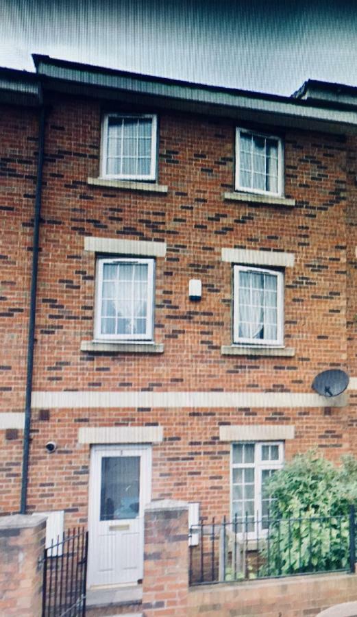شقة The Townhouse Newcastle المظهر الخارجي الصورة